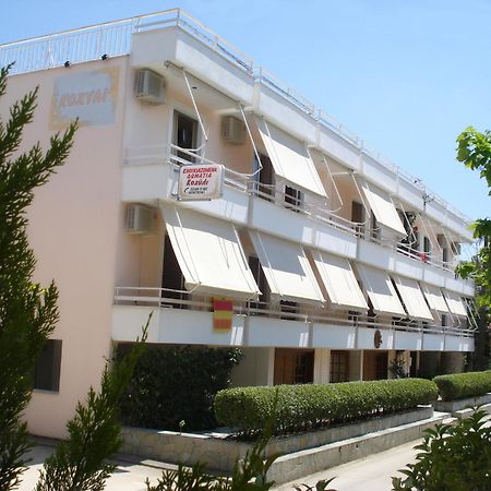 Kochili Apartments Néos Pírgos Esterno foto
